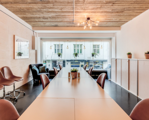 Osaamistehdas-Workshop Pieni kokoustila ja ryhmätyötila Osaamistehdas Workshop, Punavuori Helsinki