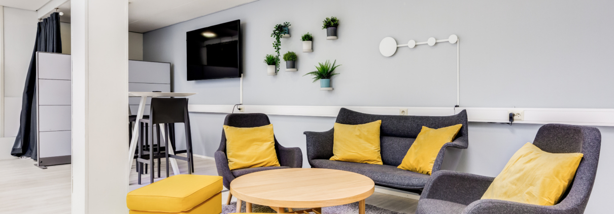 Osaamistehdas Kokoustilat - Kokoustila Punavuori - Kokoustila Liitto, Etätyötila Helsinki