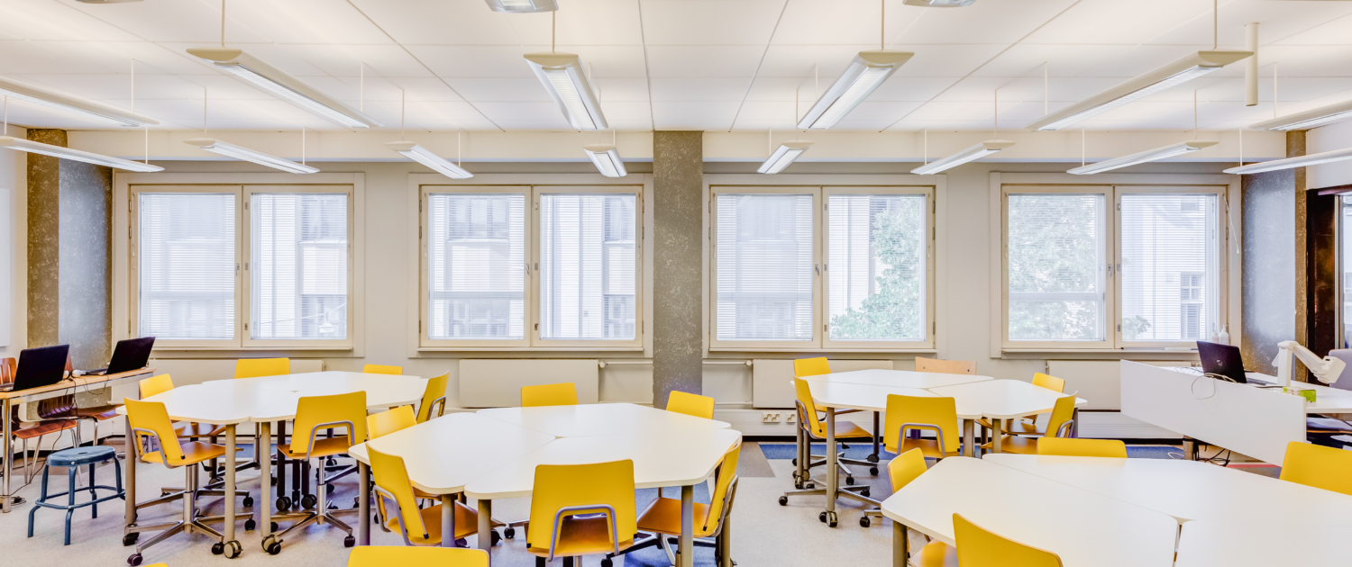 Osaamistehdas Kokoustilat - Kokoustila Punavuori – Koulutustila Roba Osaamistehdas Kokoustilat - Kokoustila Punavuori – Koulutustila Roba