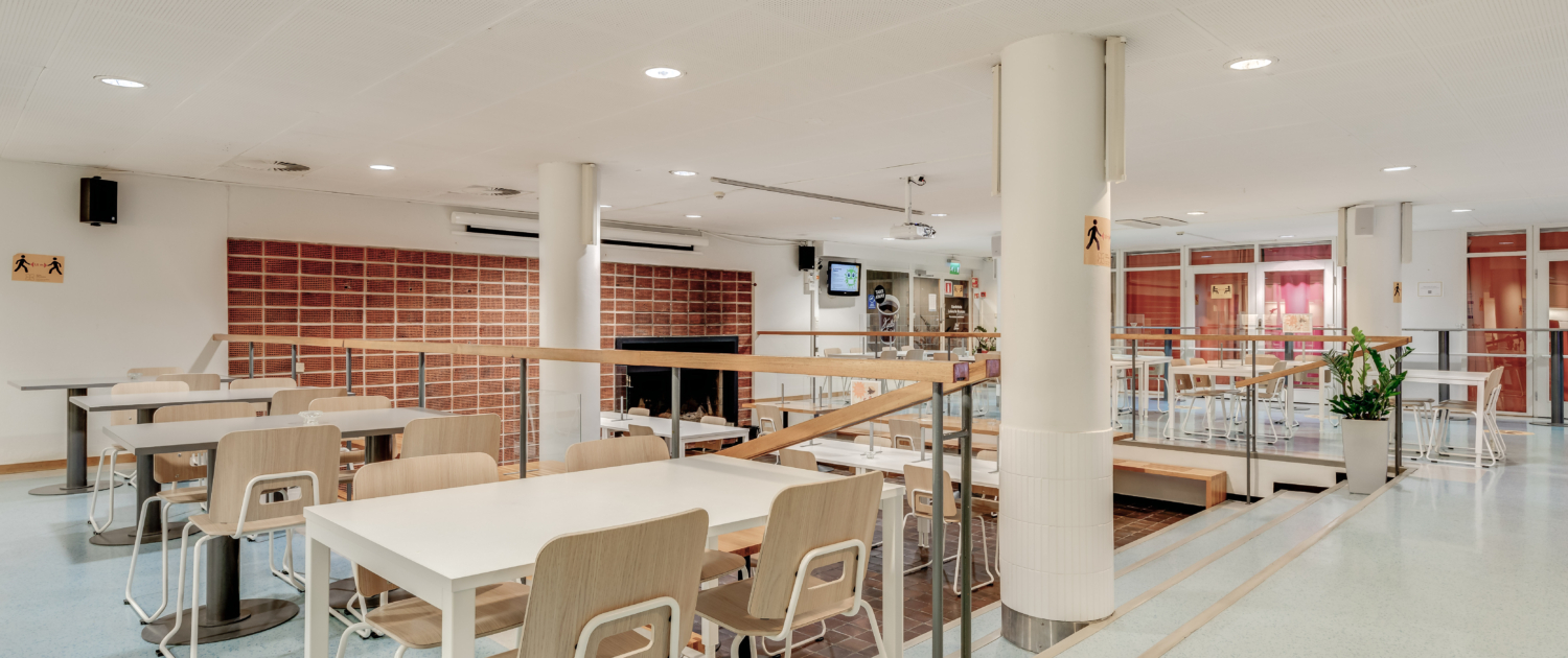 Osaamistehdas Kokoustilat - Kokoustila Eira - Kokoustila Laivurin Rumpu Osaamistehdas Kokoustilat - Kokoustila Eira - Kokoustila Laivurin Rumpu